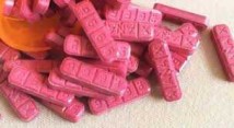 Červené tablety Xanax 5 mg R666